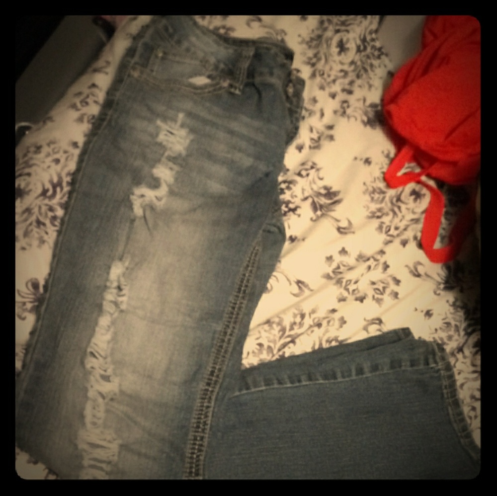Ripped jeans